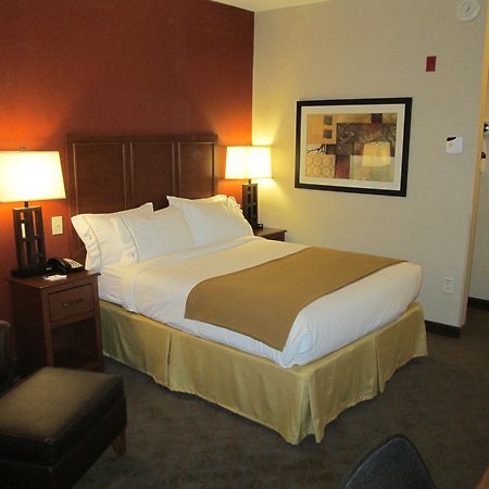 Holiday Inn Express & Suites Paducah West By Ihg Ngoại thất bức ảnh